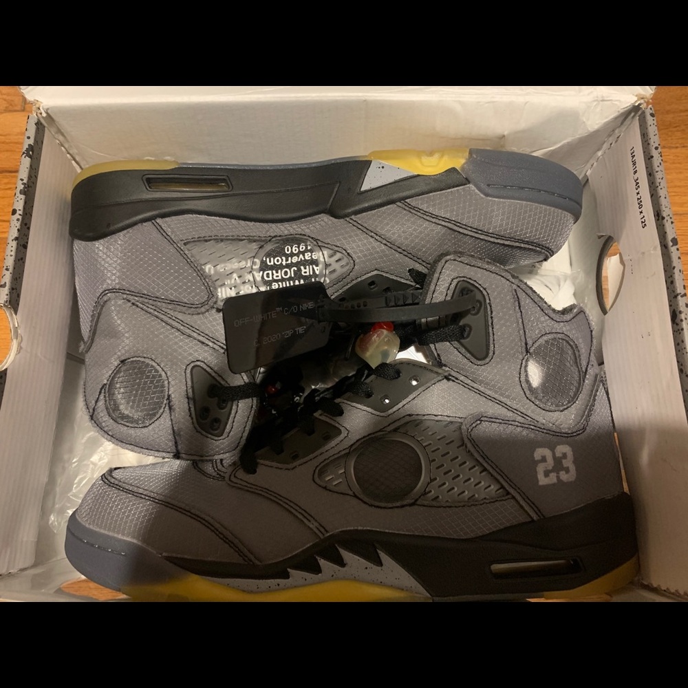 OFF-WHITE Jordan 5